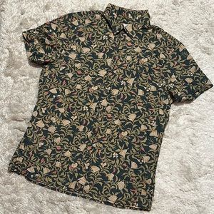 American Eagle Flex Short Sleeve Button Down, Size Medium